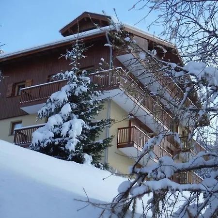 Apartment 4 Pieces Pour 6/8 Personnes Avec Terrasse, Proche Pistes Et Centre A - Fr-1-265-172